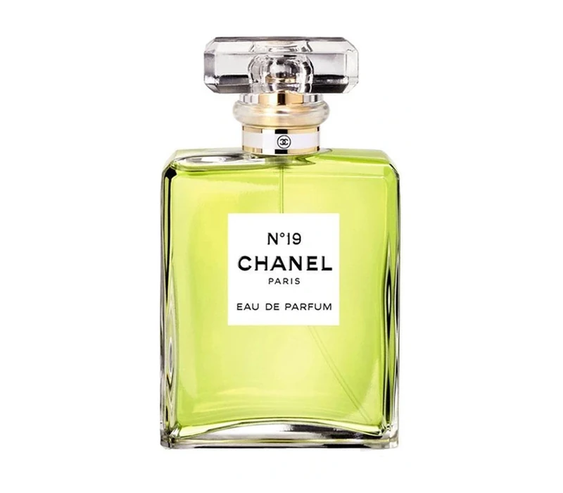 CHANEL №19